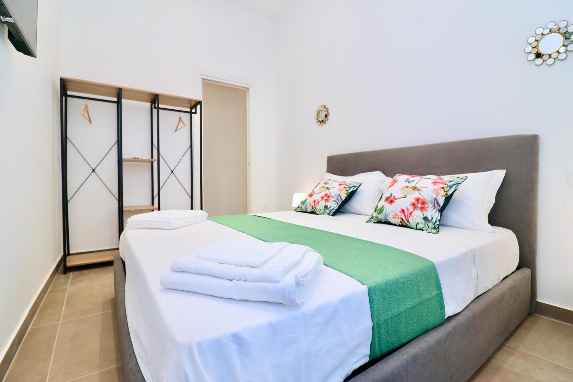 Airport Guest Houses Napoli Exterior foto